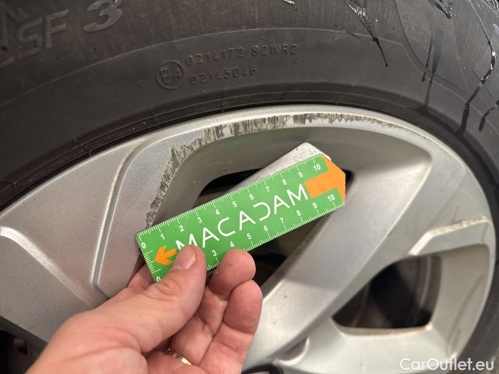  Citroen  C5 CITROEN  Aircross  2018  5P  SUV Hybrid 225 ëEAT8 Business #25