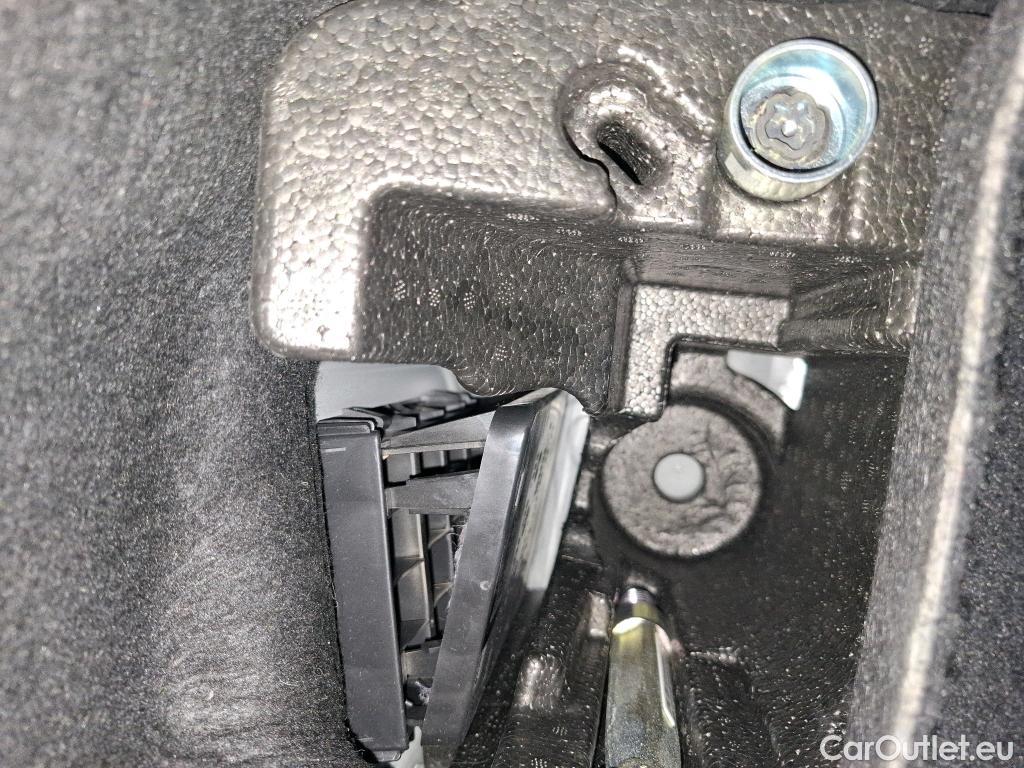  Bmw  X2 BMW  / 2017 / 5P / SUV xDrive25e Business Design BVA6 #14