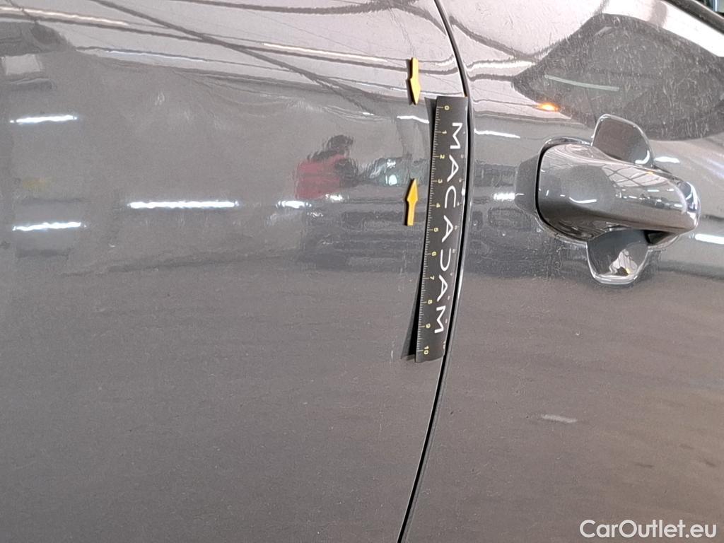  Ford  Kuga FORD  / 2019 / 5P / SUV 2.5 Dur 225 hybrid PHEV Pshift Titanium #15