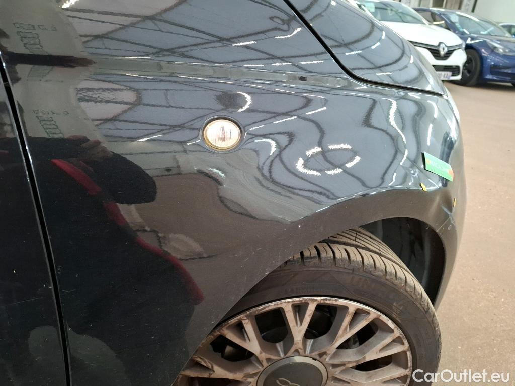  Fiat  500 FIAT  / 2015 / 3P / Berline 1.0 70ch BSG Star #12