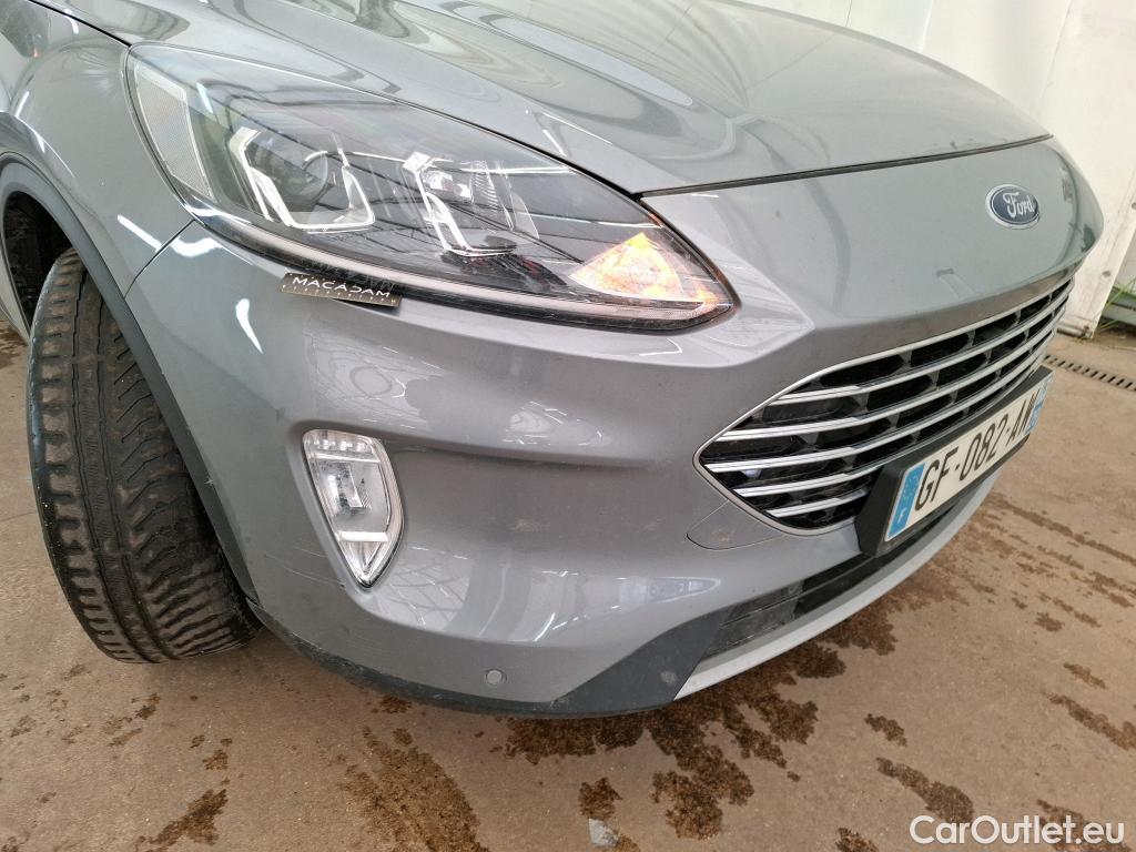  Ford  Kuga FORD  / 2019 / 5P / SUV 2.5 Dur 225 hybrid PHEV Pshift Titanium #18