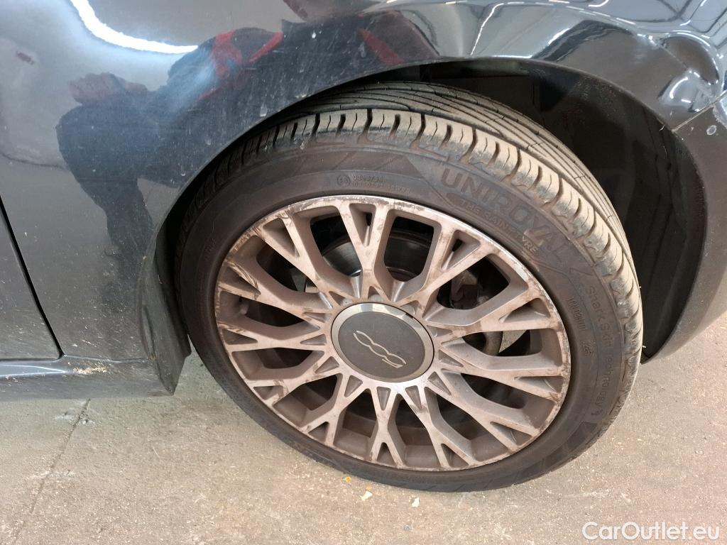  Fiat  500 FIAT  / 2015 / 3P / Berline 1.0 70ch BSG Star #17