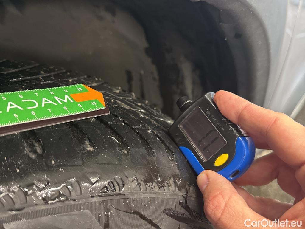  Citroen  C5 CITROEN  Aircross  2018  5P  SUV Hybrid 225 ëEAT8 Business #8