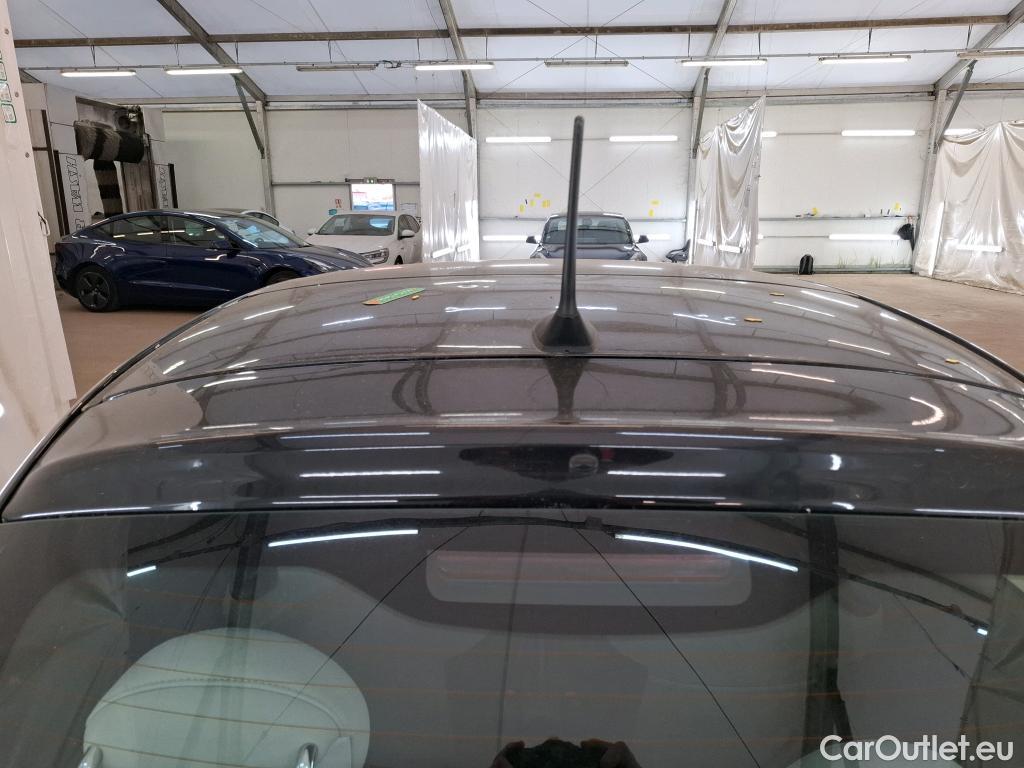  Fiat  500 FIAT  / 2015 / 3P / Berline 1.0 70ch BSG Star #4