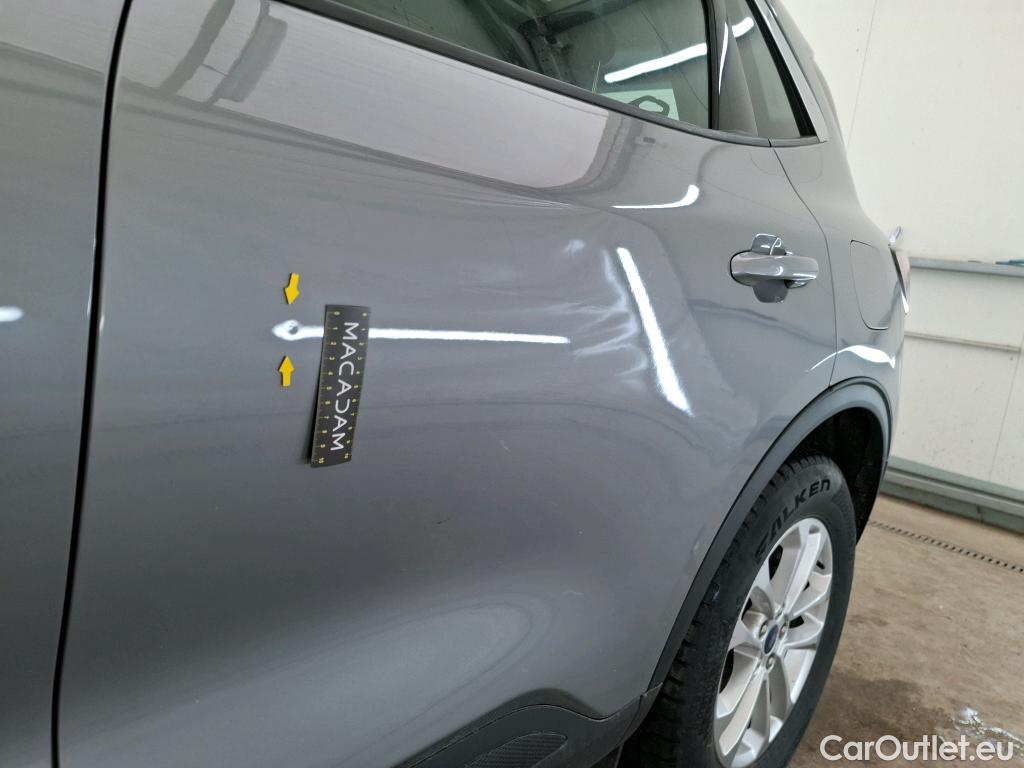  Ford  Kuga FORD  / 2019 / 5P / SUV 2.5 Dur 225 hybrid PHEV Pshift Titanium #12