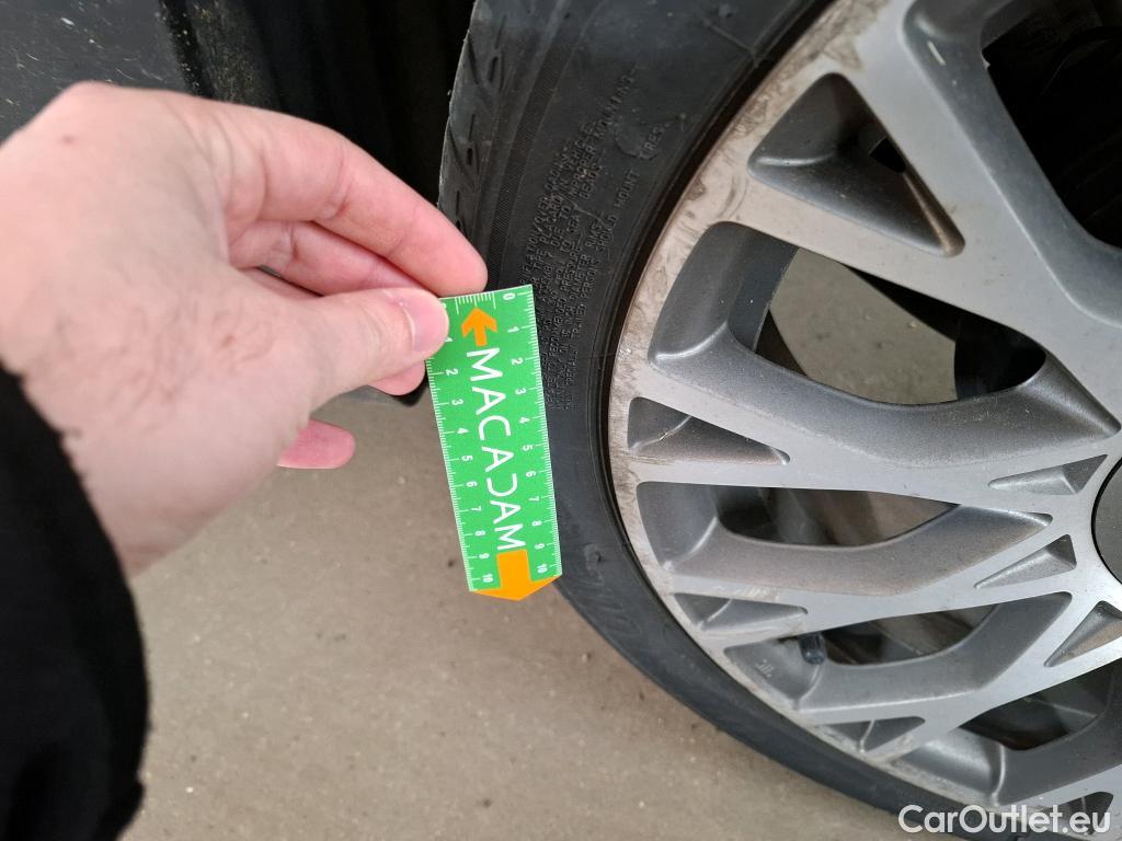  Fiat  500 FIAT  / 2015 / 3P / Berline 1.0 70ch BSG Star #32