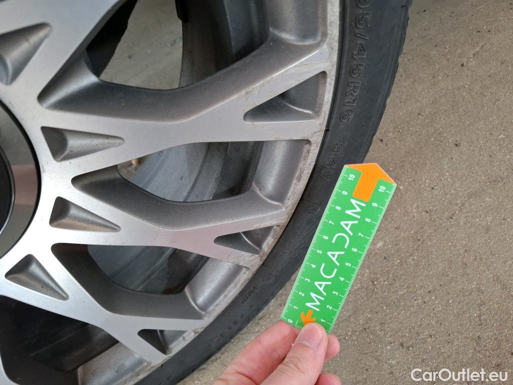  Fiat  500 FIAT  / 2015 / 3P / Berline 1.0 70ch BSG Star #37