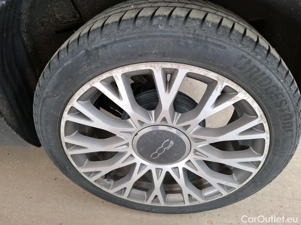  Fiat  500 FIAT  / 2015 / 3P / Berline 1.0 70ch BSG Star #29