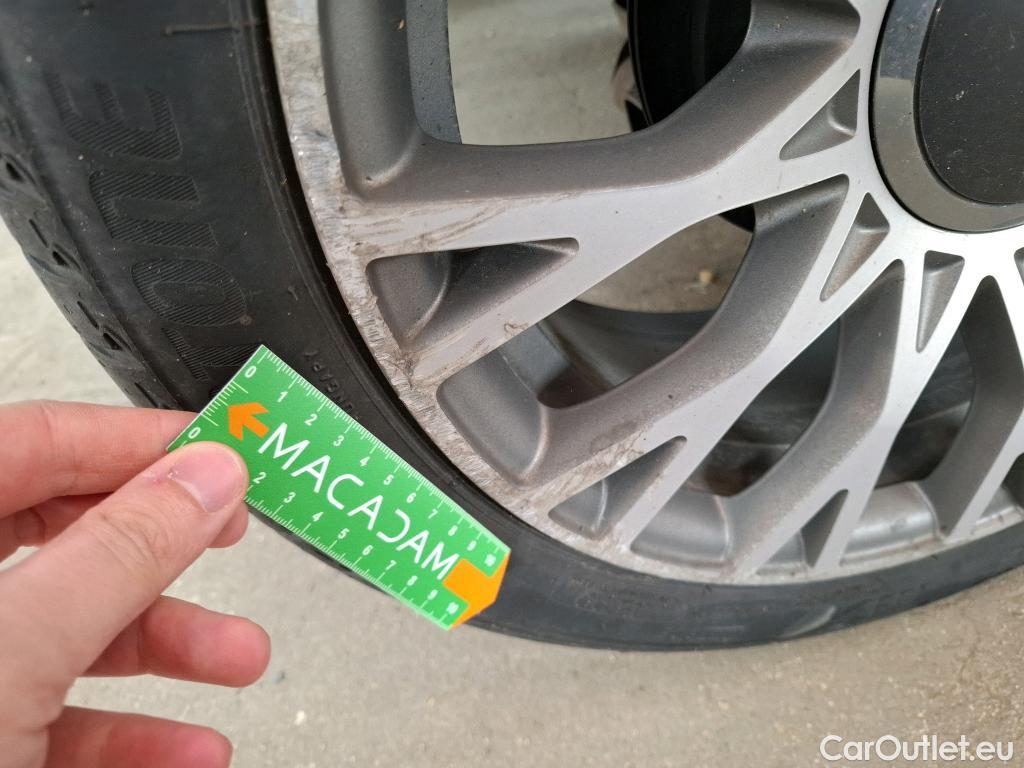  Fiat  500 FIAT  / 2015 / 3P / Berline 1.0 70ch BSG Star #36