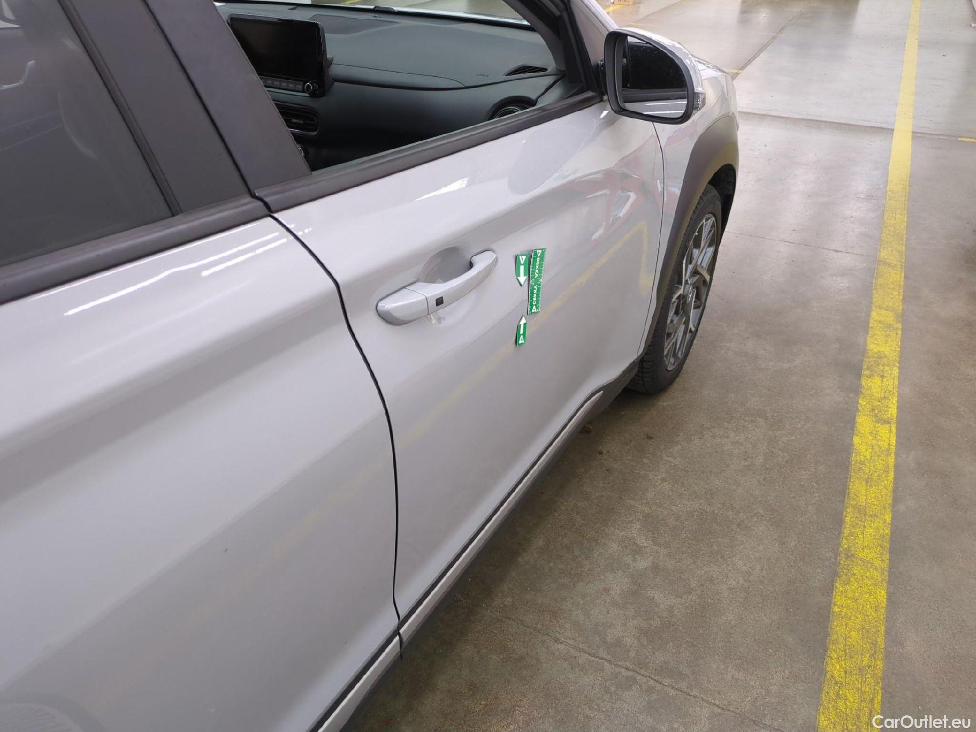  Hyundai  Konna Kona Creative Hybrid 2WD 1.6 GDI 140CV BVA6 E6d #53