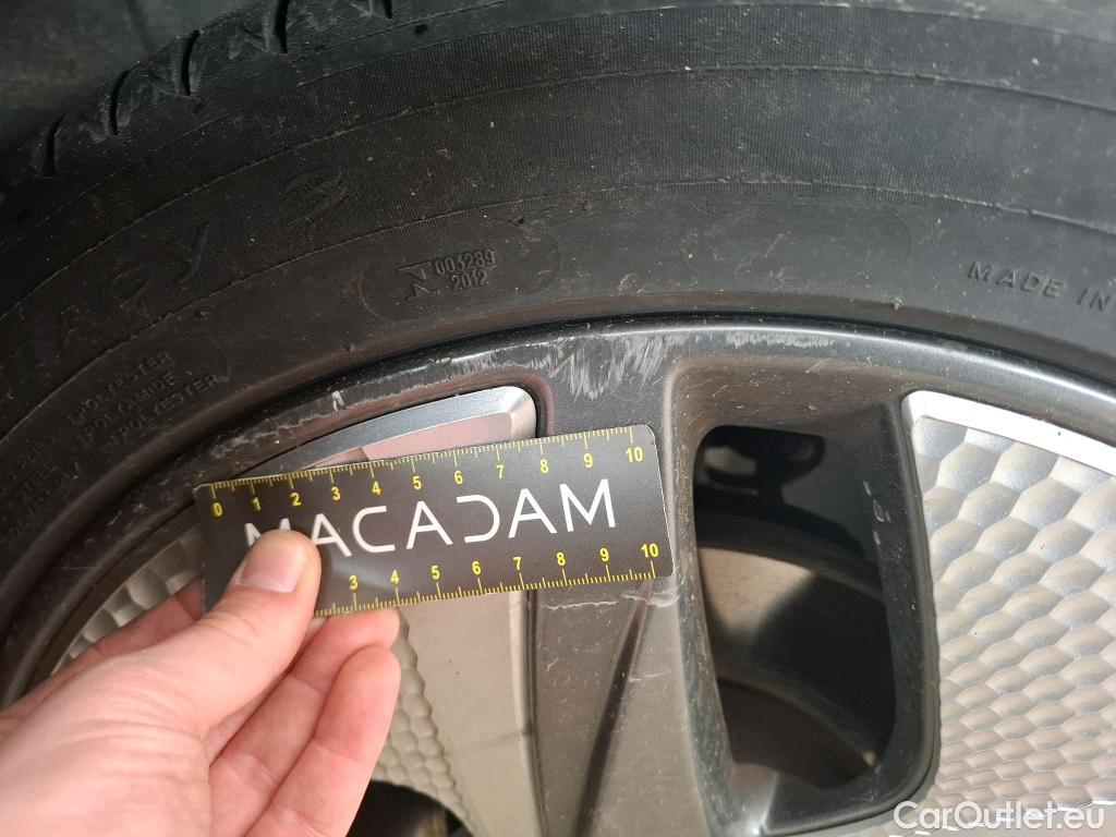  Hyundai   Ioniq Ioniq Executive Hybrid 1.6 GDI 140CV BVA6 E6dT #42