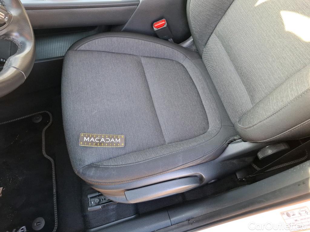  Hyundai  Konna HYUNDAI Kona / 2020 / 5P / SUV BEV 64KWH ELECTRIQUE 204CH CREATIVE #8