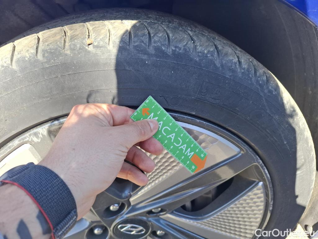  Hyundai   Ioniq Ioniq Executive Hybrid 1.6 GDI 140CV BVA6 E6dT #26