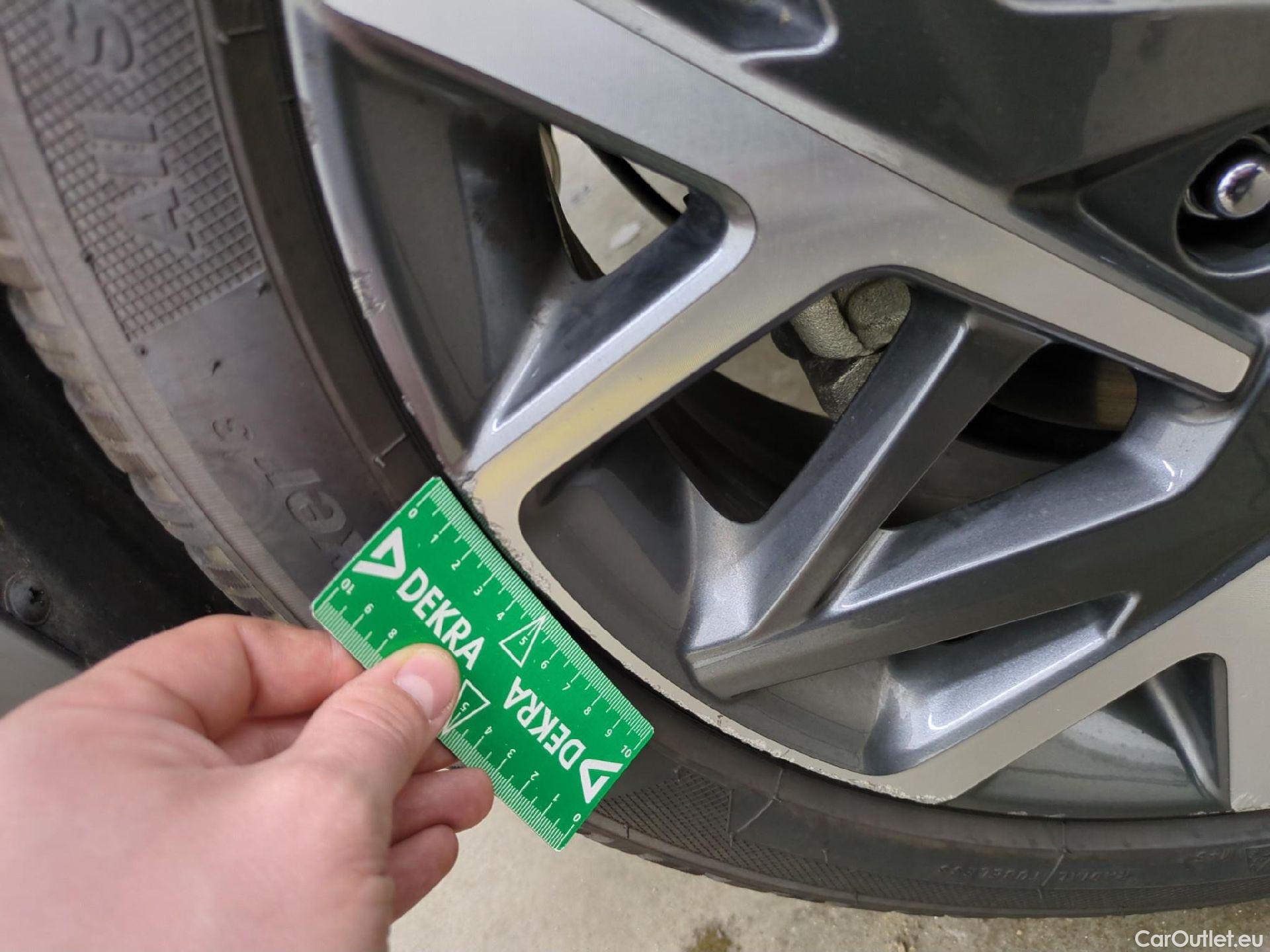  Hyundai  Konna Kona Creative Hybrid 2WD 1.6 GDI 140CV BVA6 E6d #30