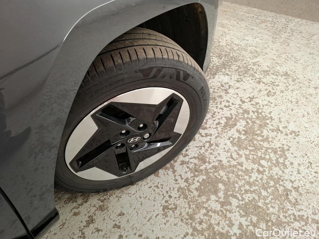  Hyundai  i30 HYUNDAI Kona / 2023 / 5P / SUV BEV 65KWH ELECTRIQUE 217CH CREATIVE #1