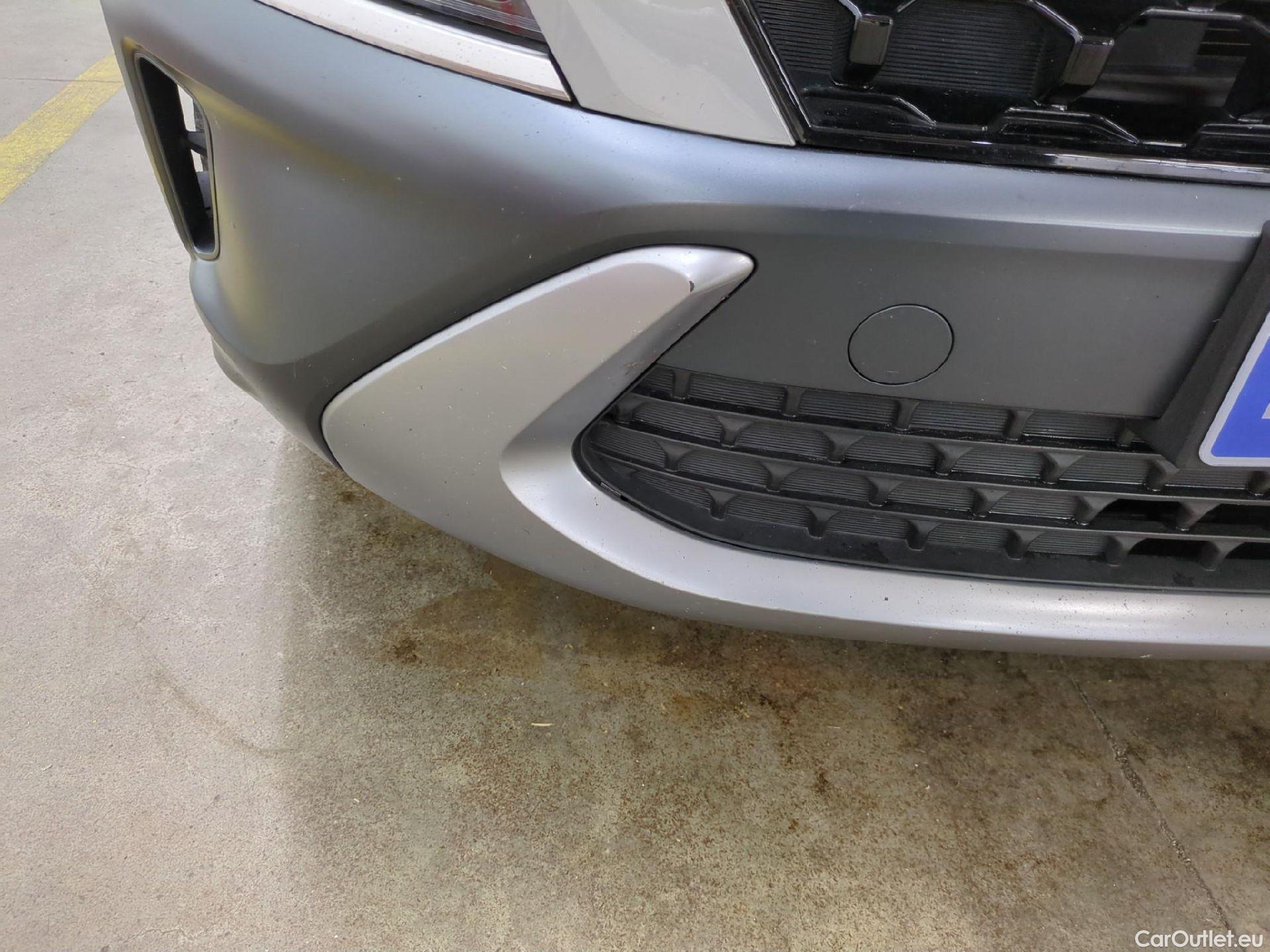  Hyundai  Konna Kona Creative Hybrid 2WD 1.6 GDI 140CV BVA6 E6d #40