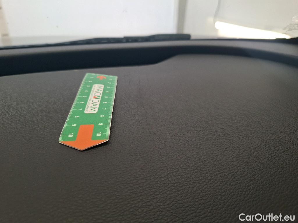  KIA  Sportage KIA  / 2021 / 5P / SUV 1.6 T-GDI 265 PHEV AUTO 4WD GT-L PREM BU #12