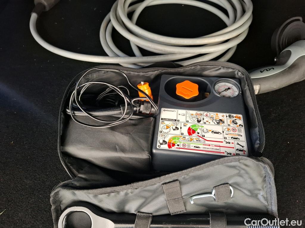  KIA  Sportage KIA  / 2021 / 5P / SUV 1.6 T-GDI 265 PHEV AUTO 4WD GT-L PREM BU #22