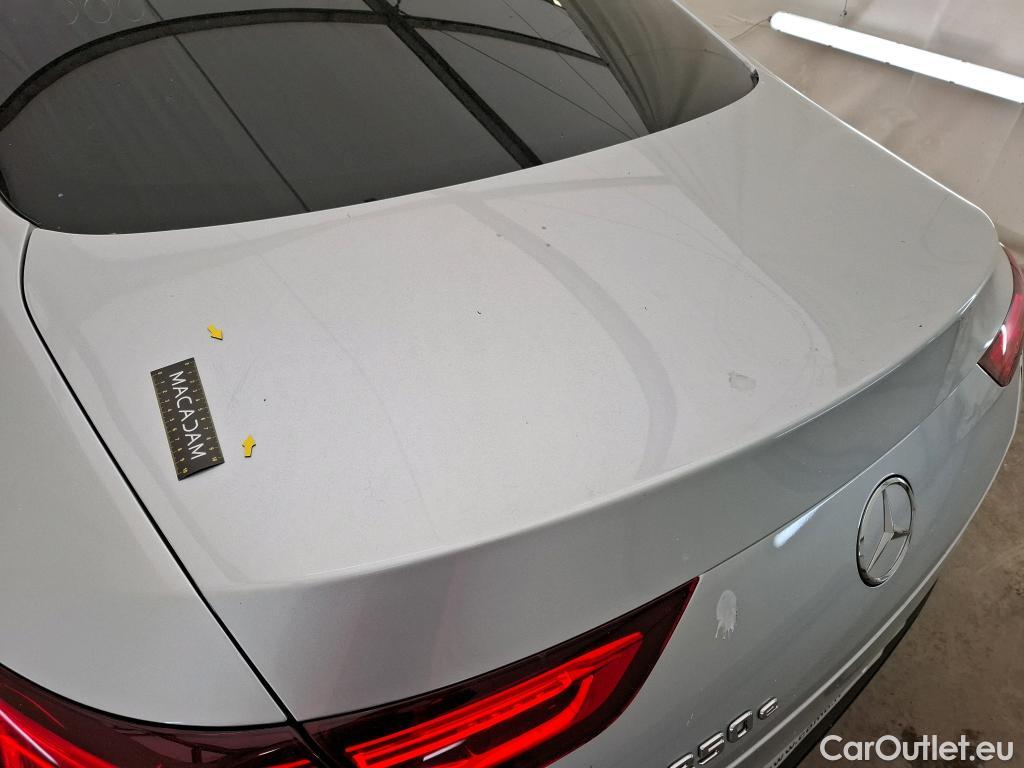  Mercedes  CLA-Klasse MERCEDES-BENZ CLA Coupe / 2019 / 4P / Coupé CLA 250 e Business Line #1