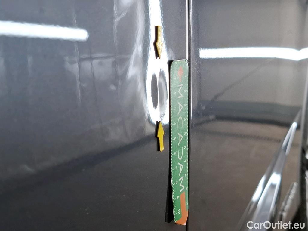  Lexus  RX LEXUS  / 2019 / 5P / SUV 450h Executive #35