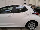  Toyota  Yaris MAZDA MAZDA2 HYBRID / 2021 / 5P / BERLINA FULL HYBRID ELECTRIC 1.5 VVT AGILE #45