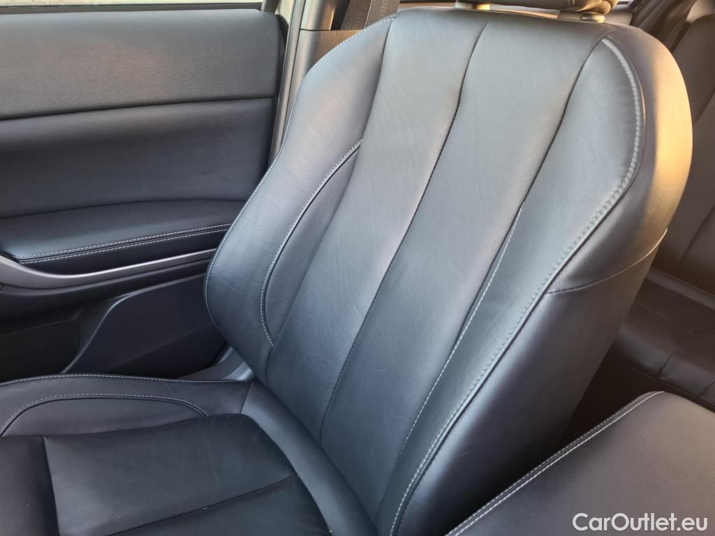  Land Rover  Discovery MITSUBISHI Eclipse Cross / 2020 / 5P / SUV 2.4 Twin Motor 4WD Intense Style #29