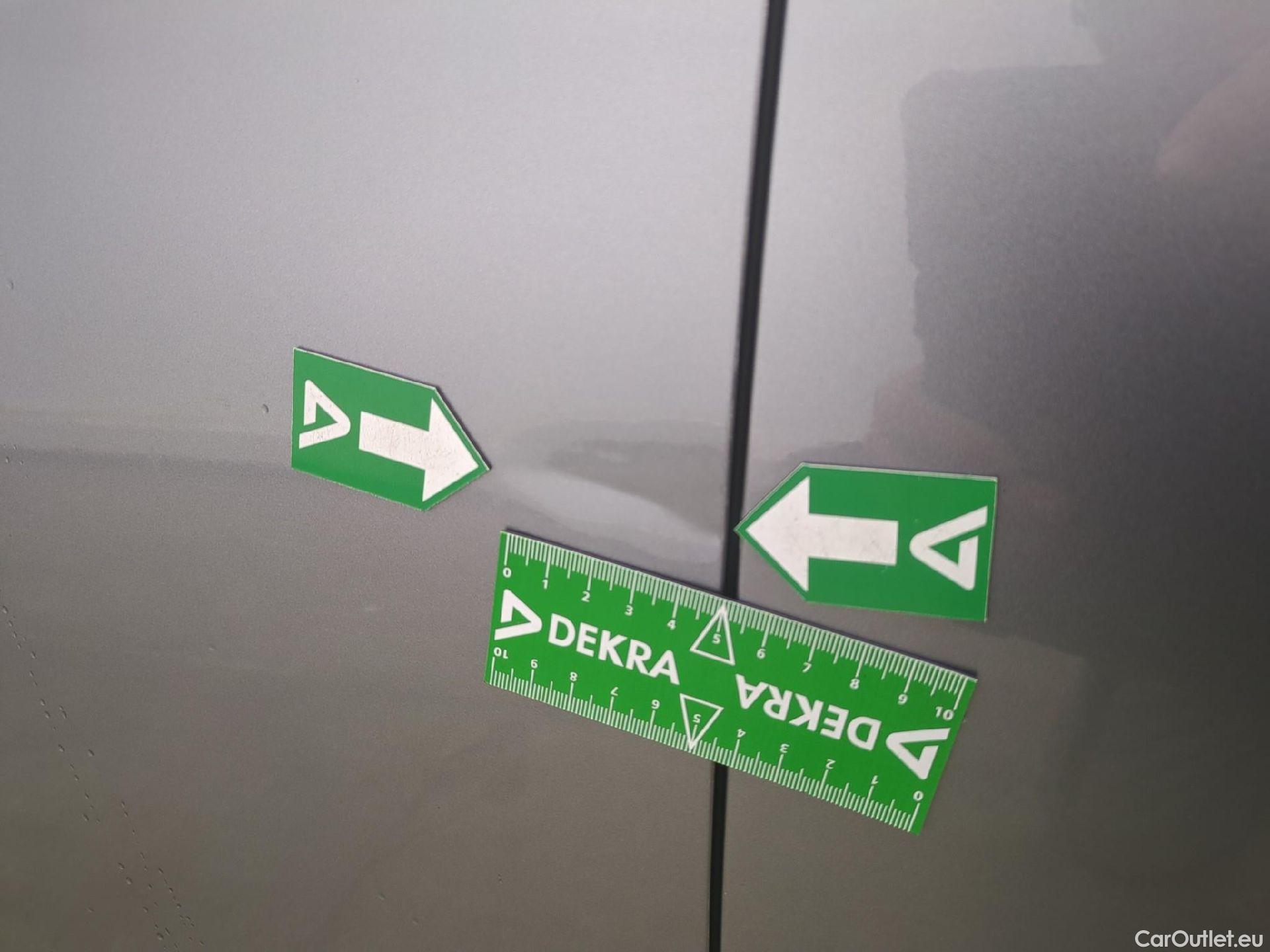  Peugeot  2008  (e-) Active Pack 50kWh BVA #12