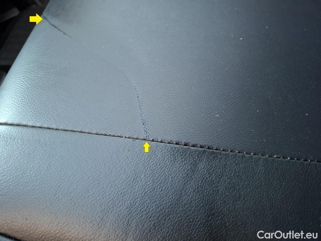  Land Rover  Discovery MITSUBISHI Eclipse Cross / 2020 / 5P / SUV 2.4 Twin Motor 4WD Intense Style #3