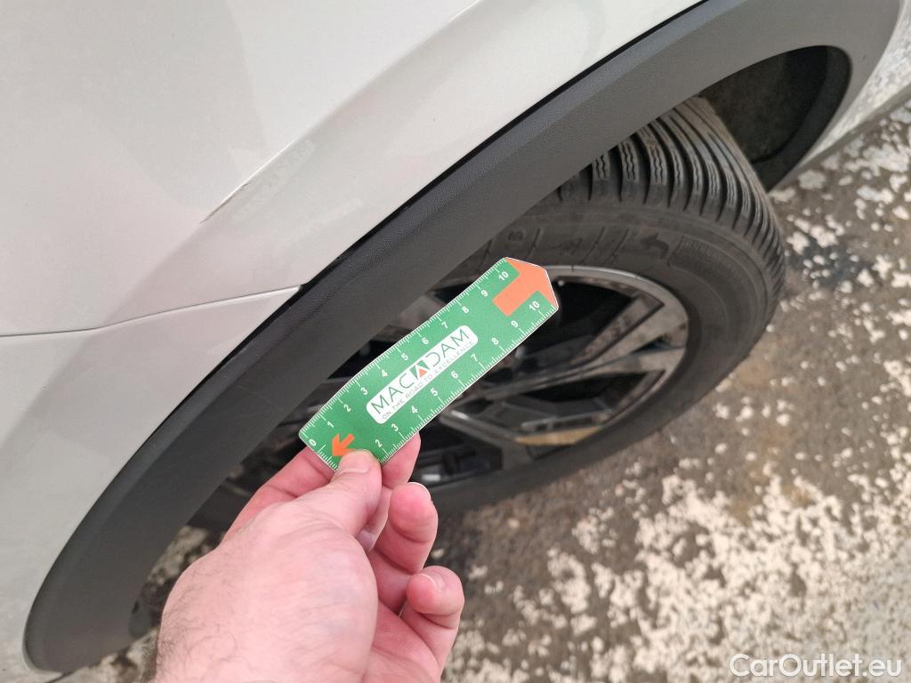  Renault  Arkana  Engineered 1.6 E-TECH Hybrid 145CV BVA6 E6d #9