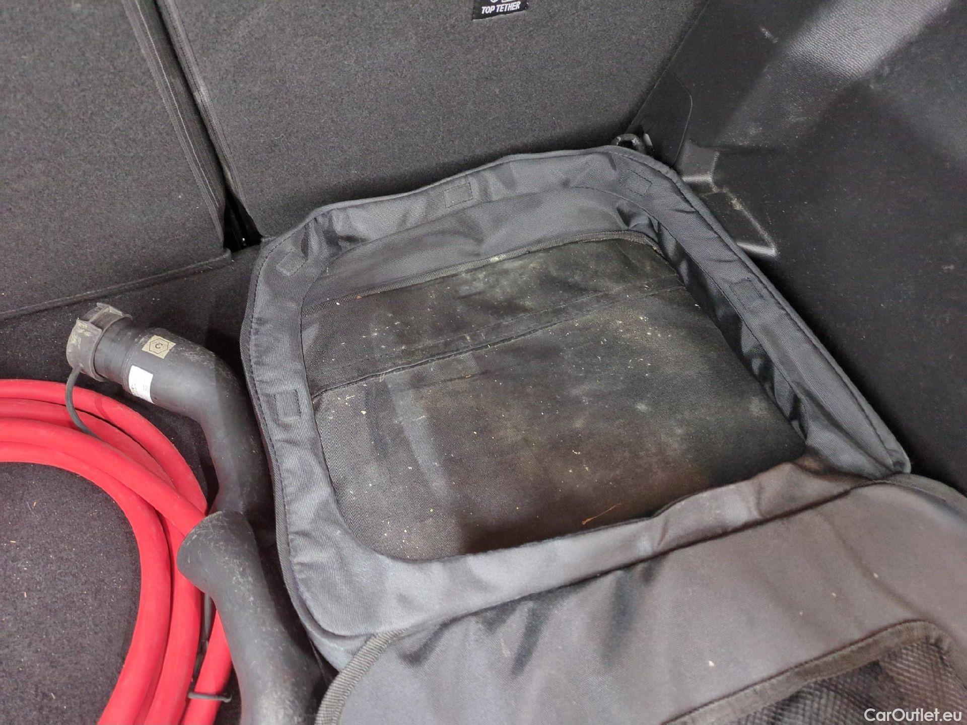  Peugeot  2008  (e-) Active Pack 50kWh BVA #3