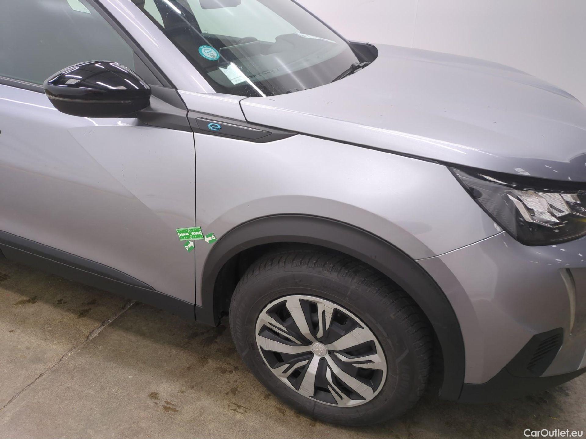  Peugeot  2008  (e-) Active Pack 50kWh BVA #30