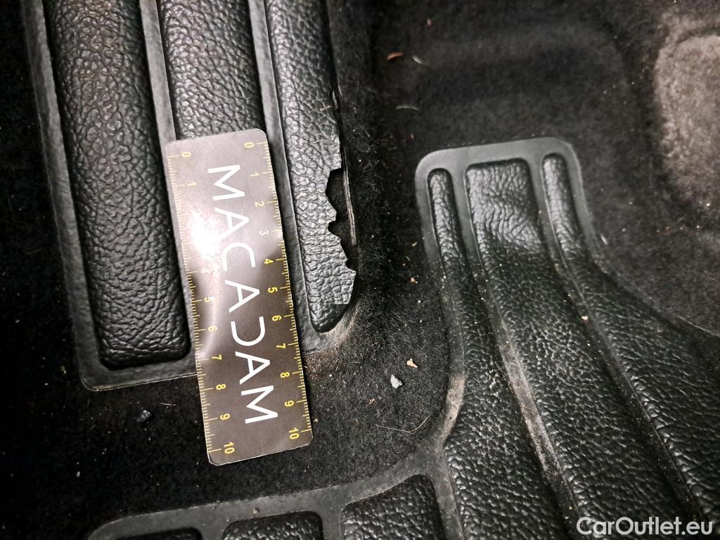  Renault  Captur  II Techno 1.6 E-TECH Hybrid 145CV BVA6 E6d #4