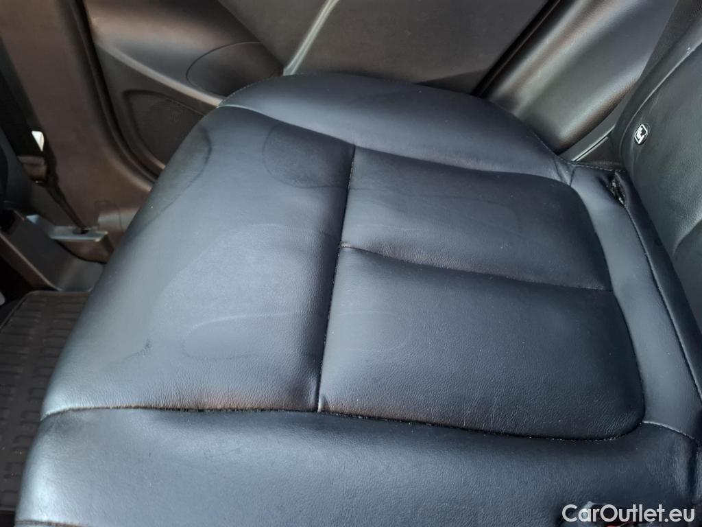  Land Rover  Discovery MITSUBISHI Eclipse Cross / 2020 / 5P / SUV 2.4 Twin Motor 4WD Intense Style #30