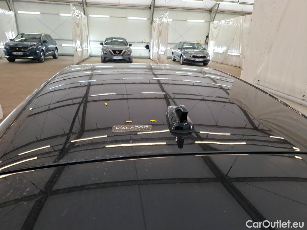  Volkswagen  Golf  VOLKSWAGEN / 2020 / 5P / Berline 1.5 eTSI OPF 150 DSG7 Life Busi 1st #1