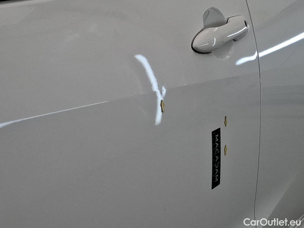  Toyota  Yaris TOYOTA  Hybride / 2019 / 5P / Berline Hybride 116h Dynamic Business Stage Acad #3