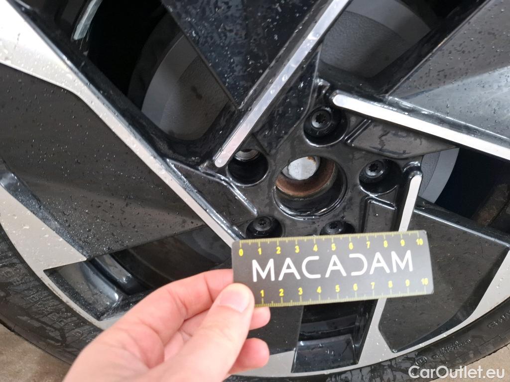  Volkswagen  ID.3  Business Pro 58kWh BVA #32