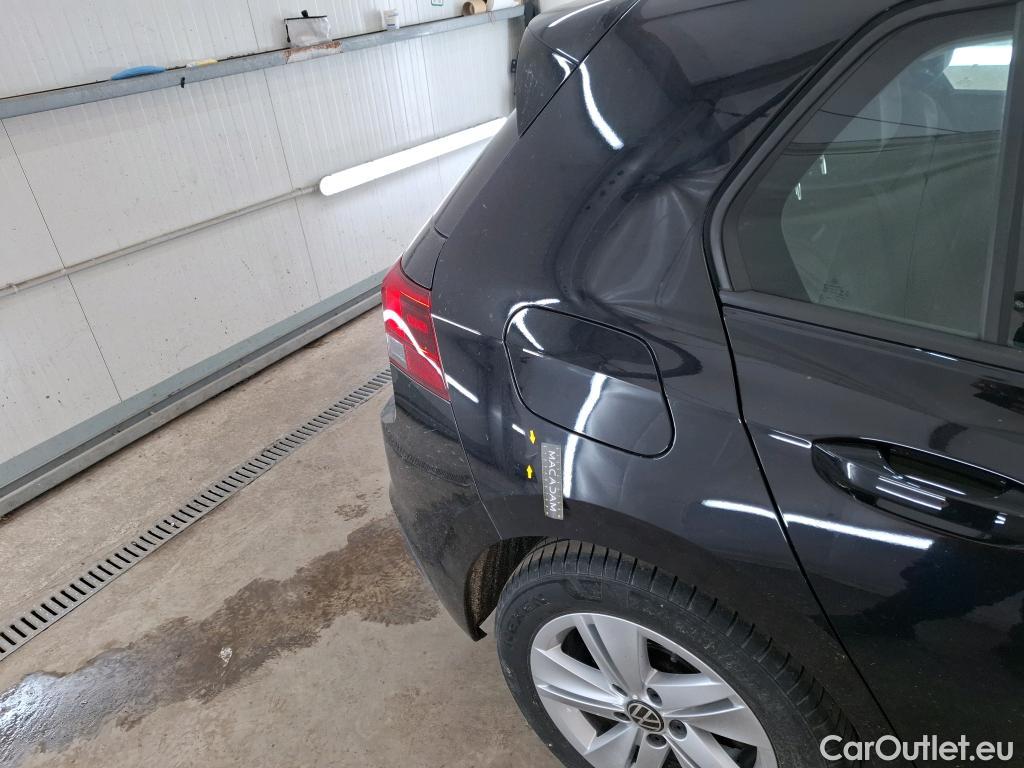  Volkswagen  Golf  VOLKSWAGEN / 2020 / 5P / Berline 1.5 eTSI OPF 150 DSG7 Life Busi 1st #18