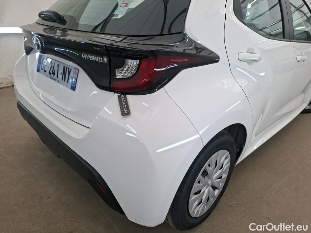  Toyota  Yaris TOYOTA  Hybride / 2019 / 5P / Berline Hybride 116h Dynamic Business Stage Acad #9
