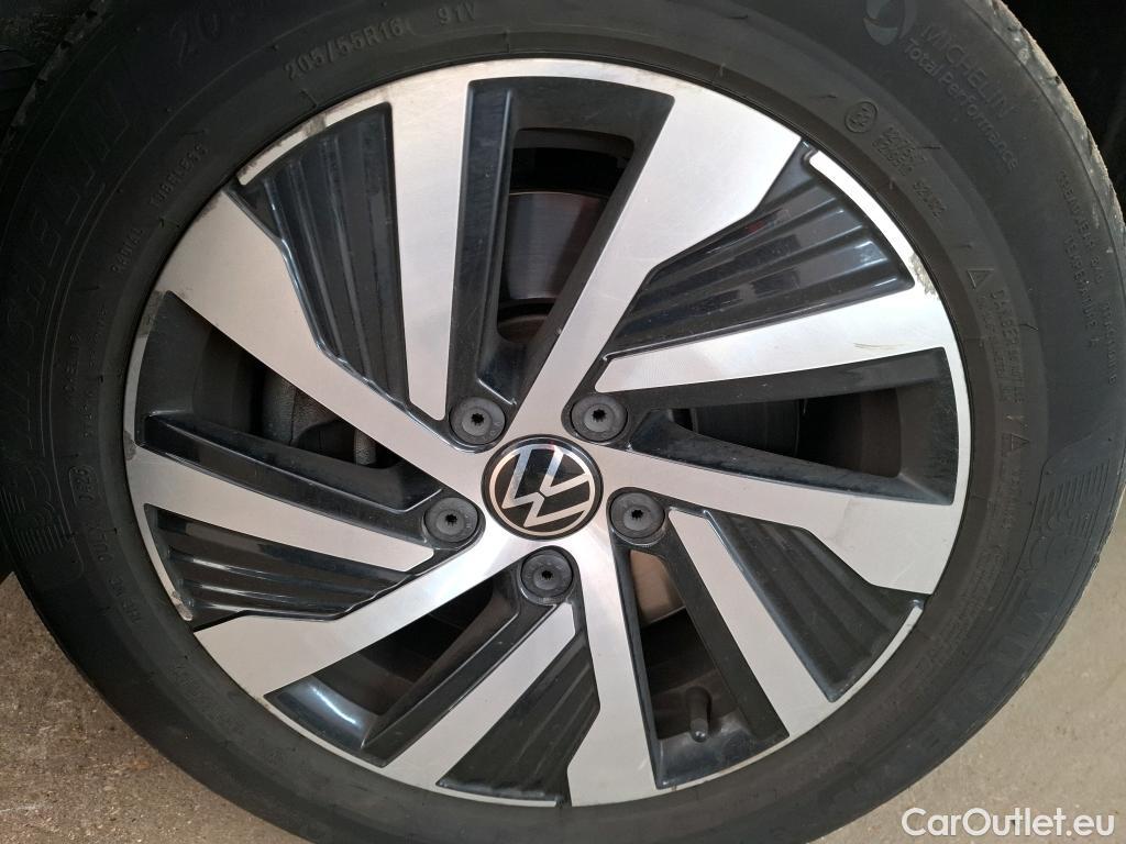  Volkswagen  Golf  VOLKSWAGEN / 2020 / 5P / Berline 1.4 eHybrid OPF 204 DSG6 Style #11