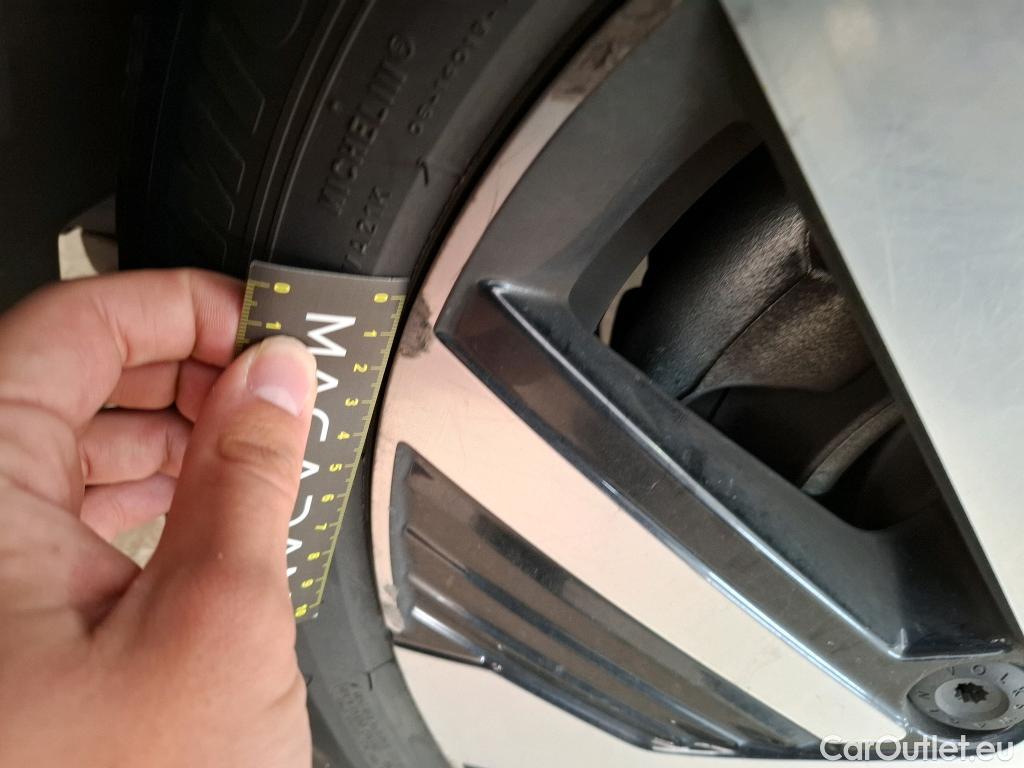  Volkswagen  Golf  VOLKSWAGEN / 2020 / 5P / Berline 1.4 eHybrid OPF 204 DSG6 Style #14