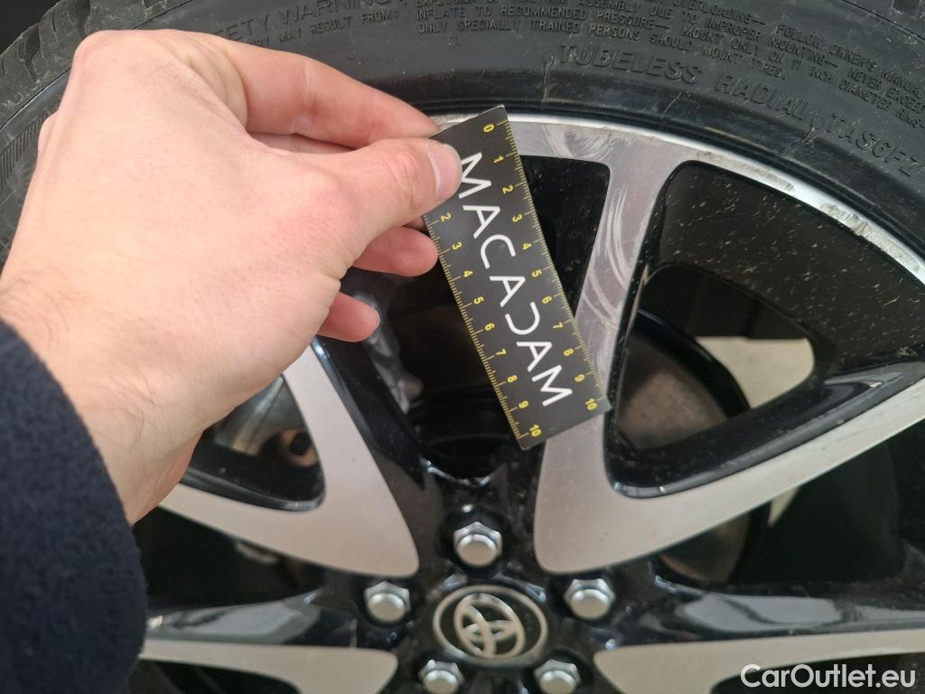  Toyota  Yaris TOYOTA  Hybride / 2019 / 5P / Berline Hybride 116h Collection #27