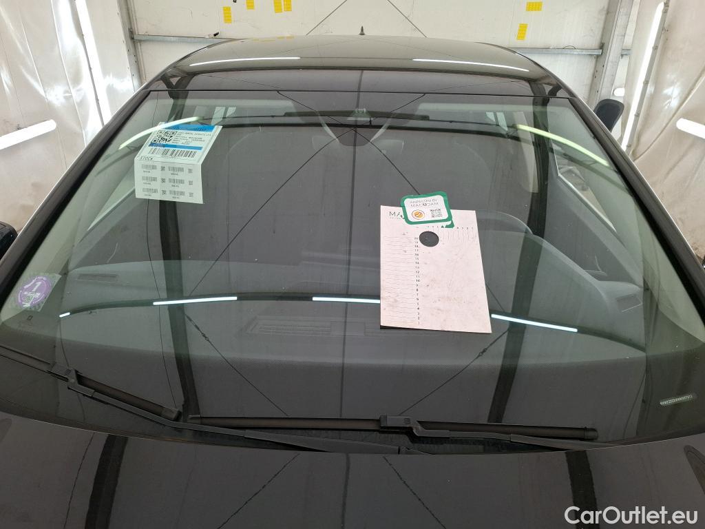  Volkswagen  Golf  VOLKSWAGEN / 2020 / 5P / Berline 1.4 eHybrid OPF 204 DSG6 Style #1