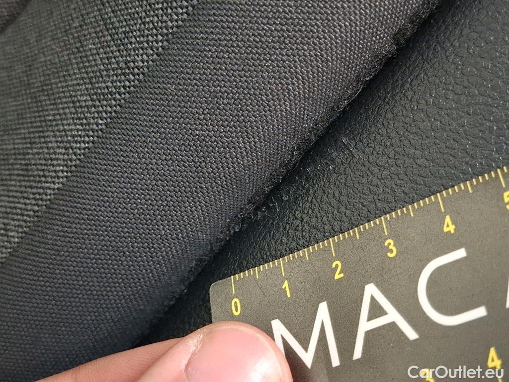  Volkswagen  Golf  VOLKSWAGEN / 2020 / 5P / Berline 1.5 eTSI OPF 150 DSG7 Life Busi 1st #15