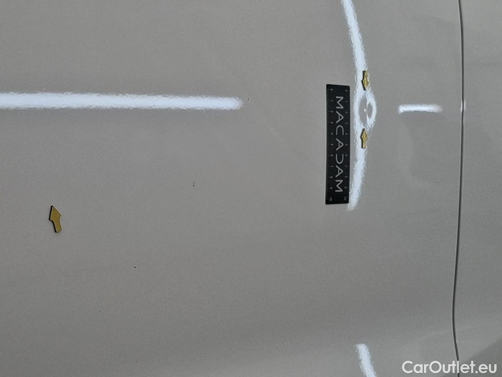  Toyota  Yaris TOYOTA  Hybride / 2019 / 5P / Berline Hybride 116h Dynamic Business Stage Acad #2