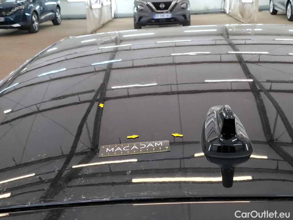  Volkswagen  Golf  VOLKSWAGEN / 2020 / 5P / Berline 1.5 eTSI OPF 150 DSG7 Life Busi 1st #3