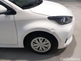  Toyota  Yaris TOYOTA  / 2020 / 5P / BERLINA HYBRID ACTIVE MY24 #36