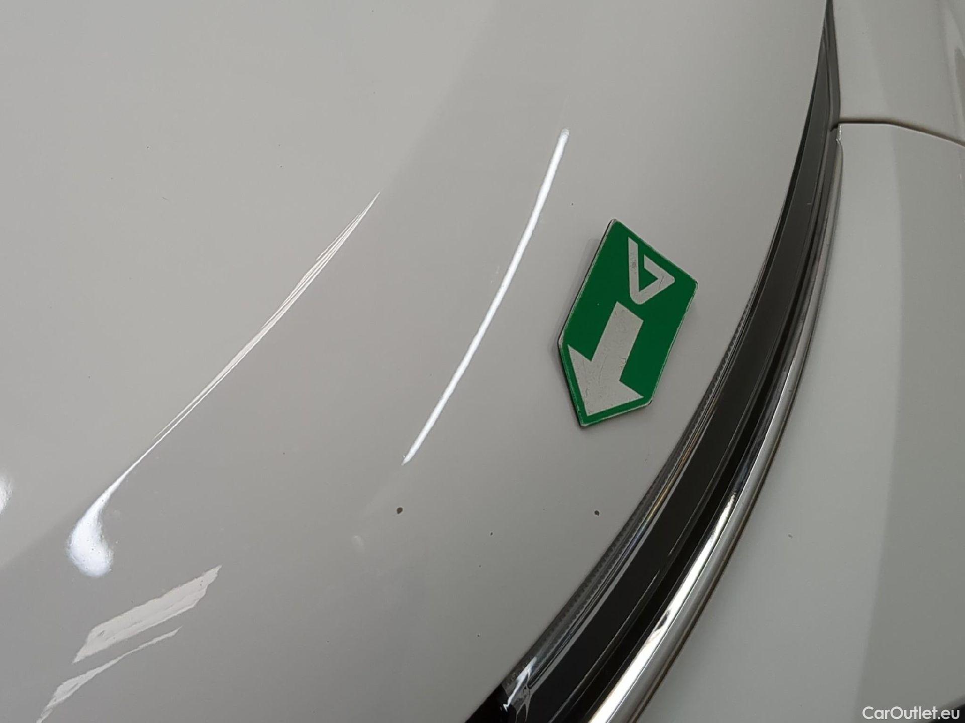  Citroen  C4  Berline Feel Nav Business R 1.5 BlueHDI 130CV BVA8 6E / TRANSFO VP VF #15