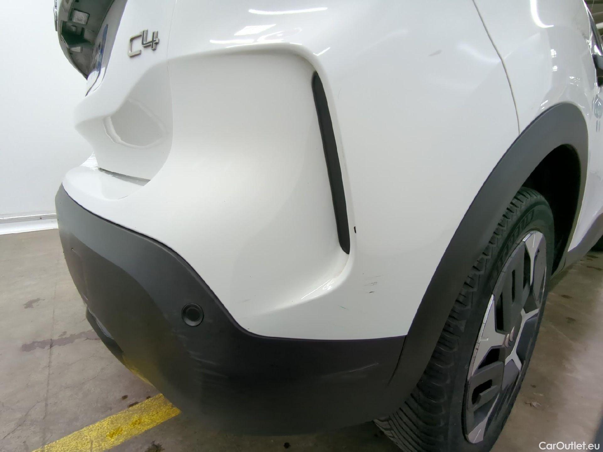  Citroen  C4  Berline Feel Nav Business R 1.5 BlueHDI 130CV BVA8 6E / TRANSFO VP VF #2