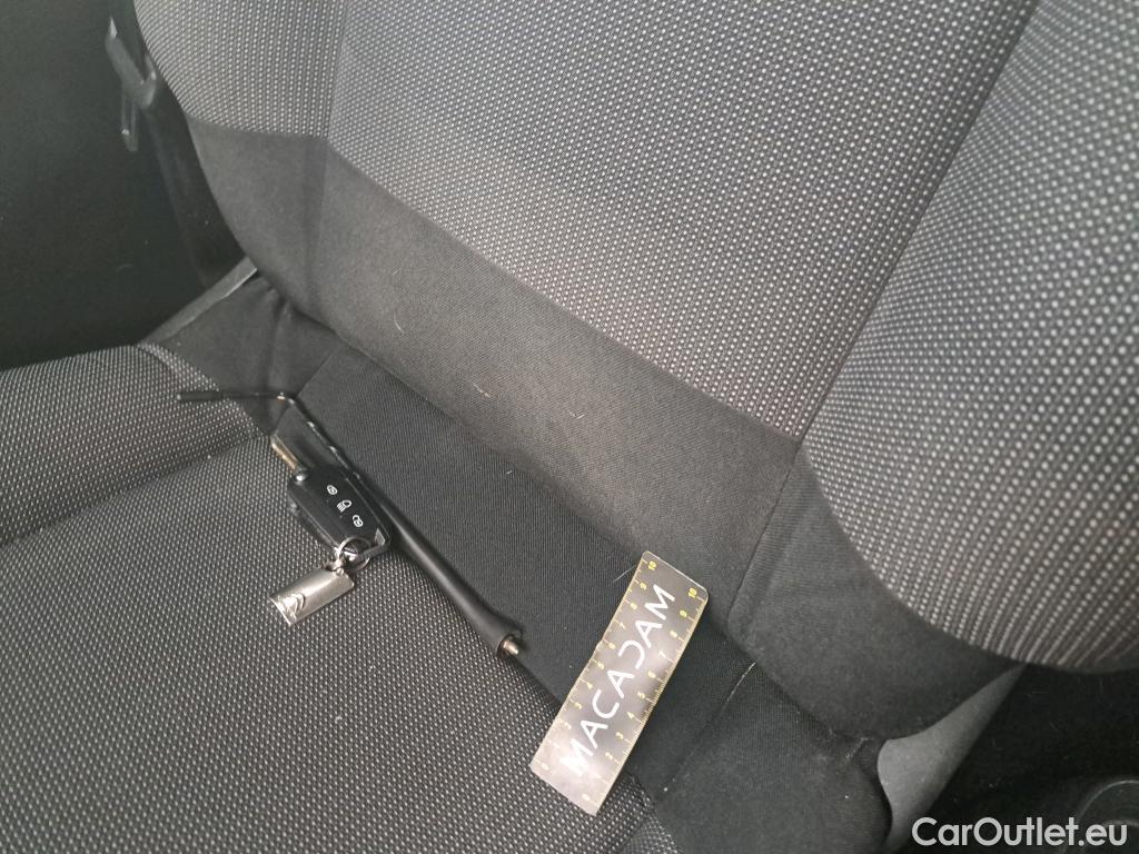  Citroen  C3  Société Feel 1.5 BlueHDI 100CV BVM5 E6dT #19