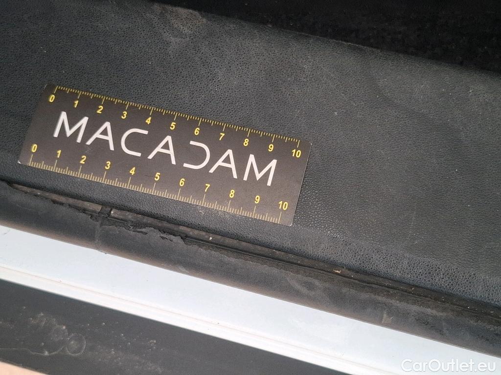  Citroen  C4 Cactus  Feel Nav Société 1.5 BlueHDi 100CV BVM6 E6d #19